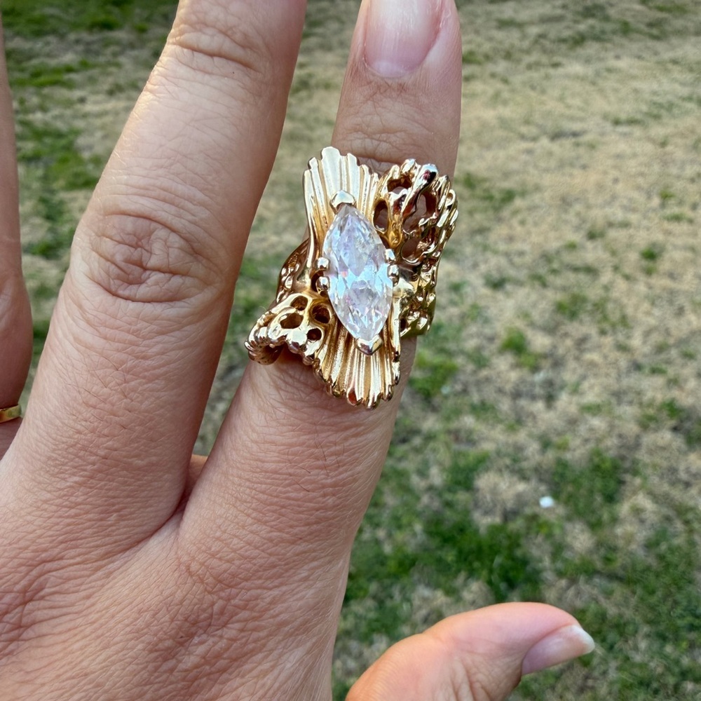 Vintage 1980s 18K HGE Gold-Plated Freeform Marquis Clear CZ Ring Size 7